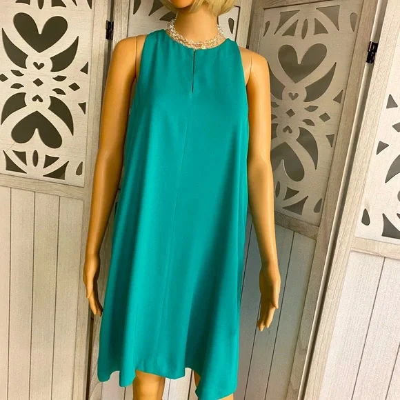 Ann Taylor LOFT Green Lightweight Summer Swing Dress Size Medium NEW
